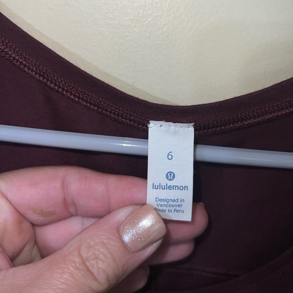 Lululemon Side Story Tank Garnet Reg Women’s 6 - Picture 6 of 7